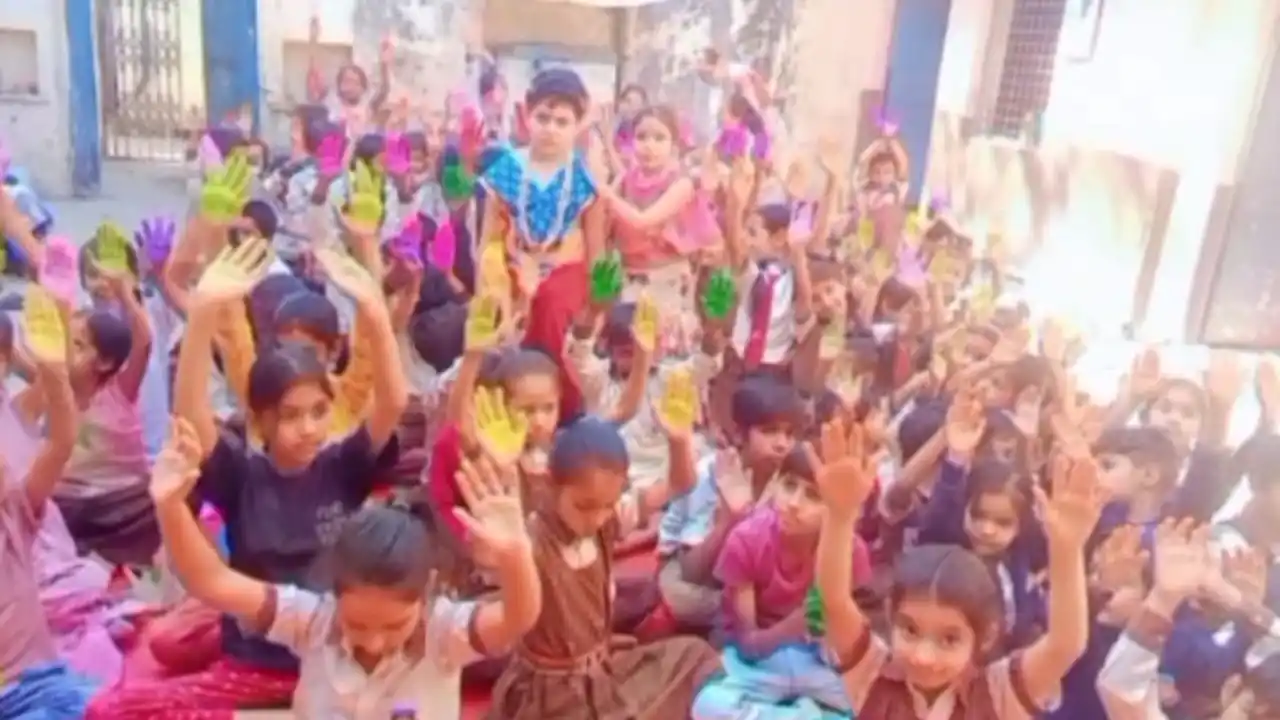 जिनेंद्र एजुकेशन एकेडमी द्वारा फाग उत्सव मनाया गया। जिनेंद्र एजुकेशन एकेडमी द्वारा फाग उत्सव मनाया गया।