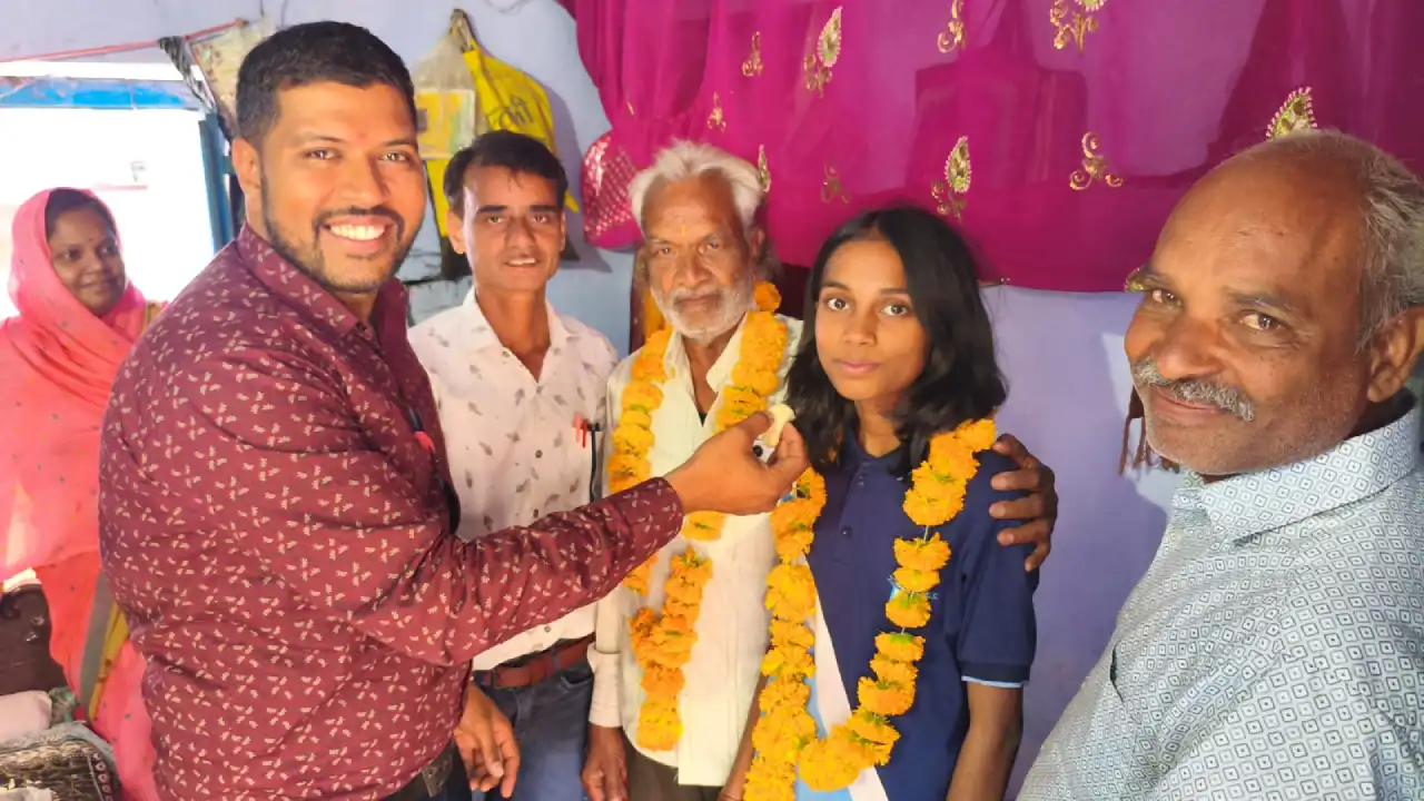 म.प्र.माध्यमिक शिक्षा मंडल बोर्ड परीक्षा में चीताखेड़ा की प्रतिष्ठा चोरड़िया ने जीरन में बनाया किर्तिमान