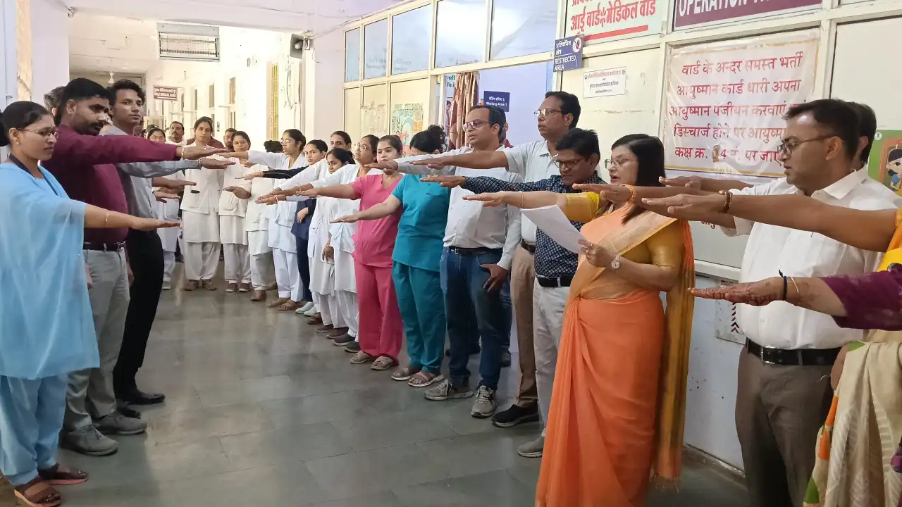 स्वास्थ्य विभाग में फायर सेफ्टी अवेयरनेस वीक का हुआ शुभारंभ