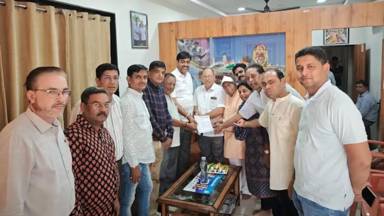 महावीर सागर तक सडक निर्माण हेतु पुरजोर प्रयत्न किया जावेगा