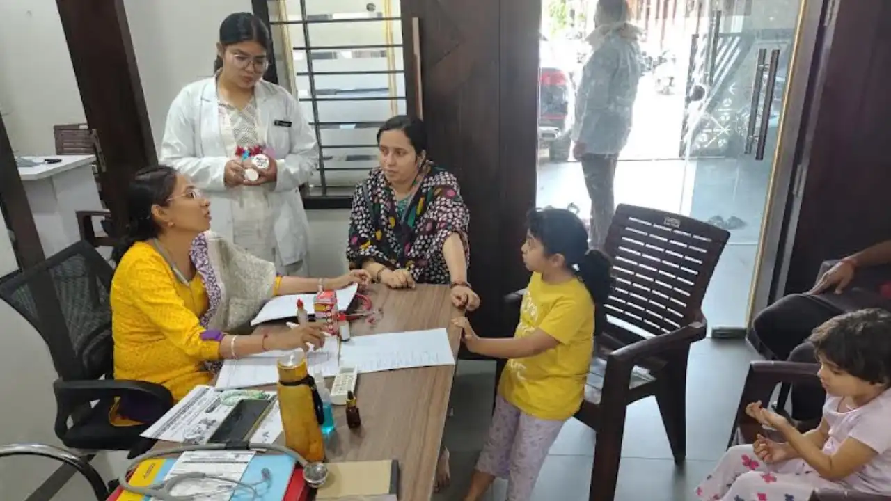 तत्त्वम आयुर्वेद में नि:शुल्क स्वर्णप्राशन एवं परामर्श शिविर सम्पन्न