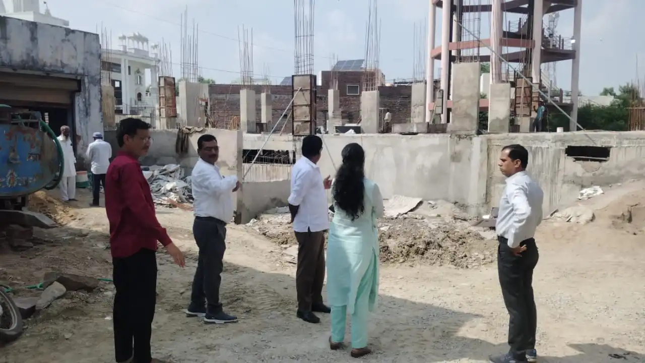 रतनगढ़ नगर परिषद की व्यवस्थाओं का डिप्टी कलेक्टर ने किया निरीक्षण रतनगढ़ नगर परिषद की व्यवस्थाओं का डिप्टी कलेक्टर ने किया निरीक्षण