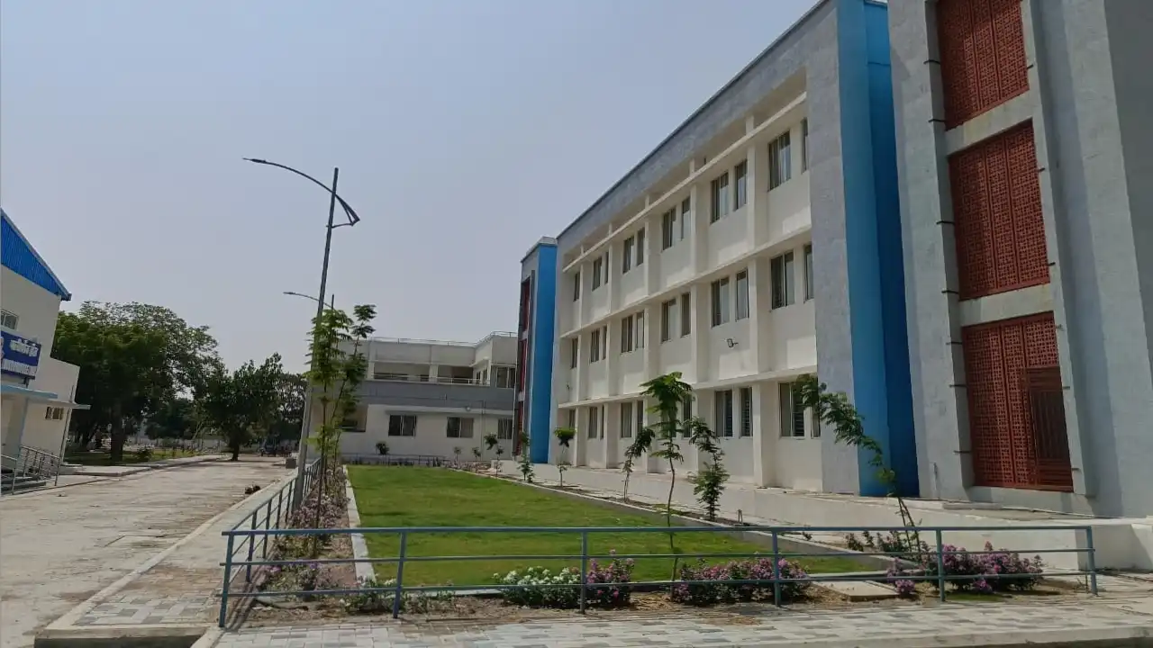 मुख्यमंत्री डॉ. मोहन यादव के शिक्षा विजन को साकार करेगा सिंगोली का अत्याधुनिक सांदीपनि विद्यालय